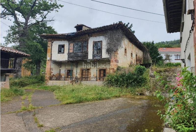 Foto 428e9b7b-608b-42e2-8674-a80b2d33b755. Maison jumelée dans Cabranes