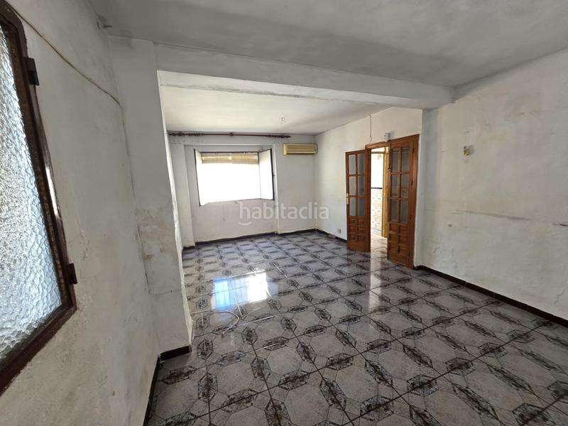 Foto ffb26eac-0354-4dc4-bc2d-d1fd2a4ac94c. Chalet in Cabra