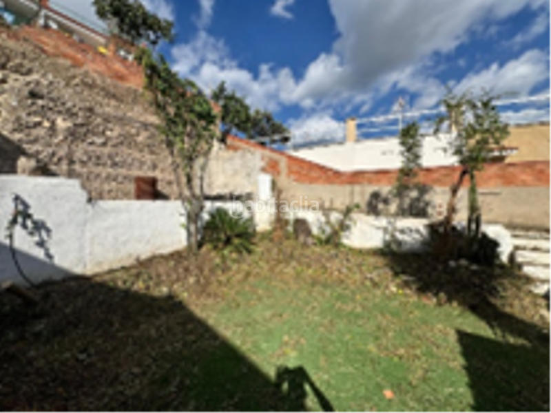 Foto fae14520-fb18-4a75-98e0-49a1fdd146d4. Chalet in Singuerlín Santa Coloma de Gramenet