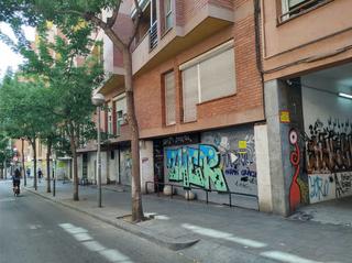 Local commercial  C/ torrent de l´olla. Solvia inmobiliaria  locales barcelona