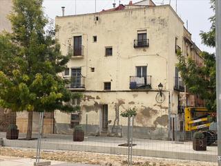 Pis  C/ mossen sol. Solvia inmobiliaria  piso tortosa