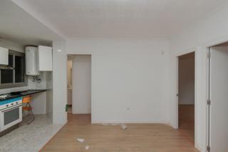 Appartement  C/ mas. Solvia inmobiliaria  piso hospitalet de llobregat el