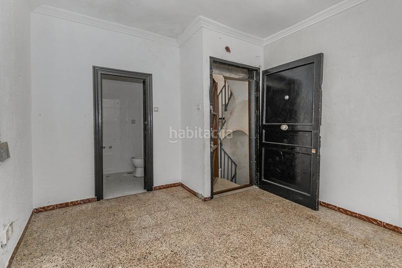Foto 114d11fb-cc4f-454d-94fe-b3417ce0fb7e. Piso solvia inmobiliaria piso en La Plata Sevilla