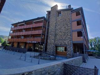 Duplex  Av catalunya. Solvia inmobiliaria  dúplex llívia