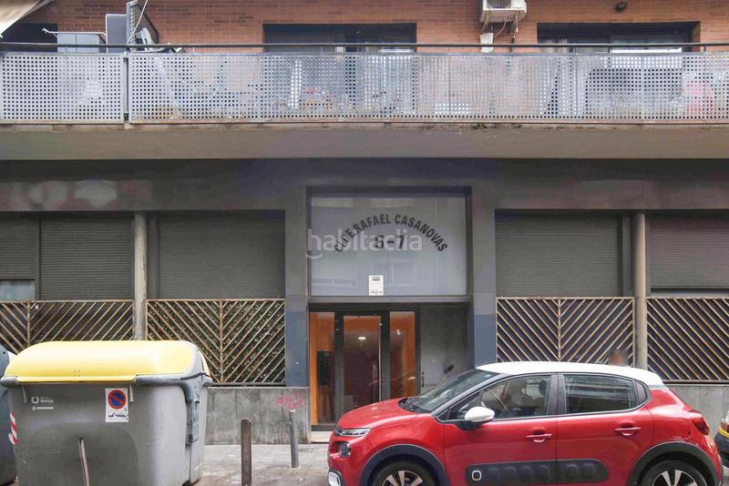 Foto 547879f8-2a36-4adf-ae7c-0f3dd94bc5fd. Pis a Artigues Badalona