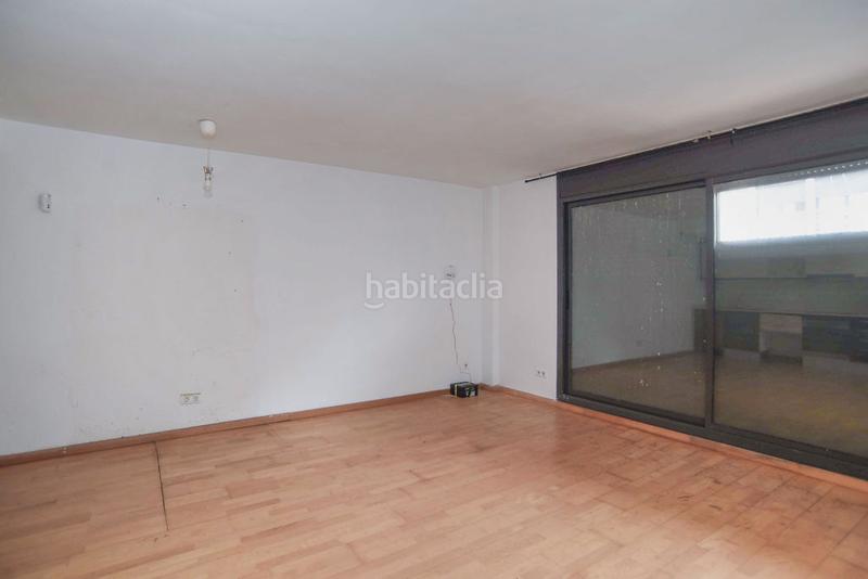 Foto 5dbd3a00-12b5-4c56-9a55-afb17b6a97f7. Pis a Artigues Badalona