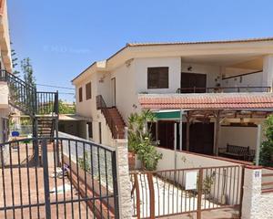 Appartement  C/ pintor renoir. Solvia inmobiliaria  piso los alcázares