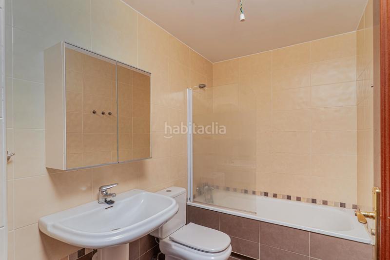 Foto c2878c22-ba6a-42fa-93d6-906391f9ad46. Piso solvia inmobiliaria piso en Alisal - San Román Santander