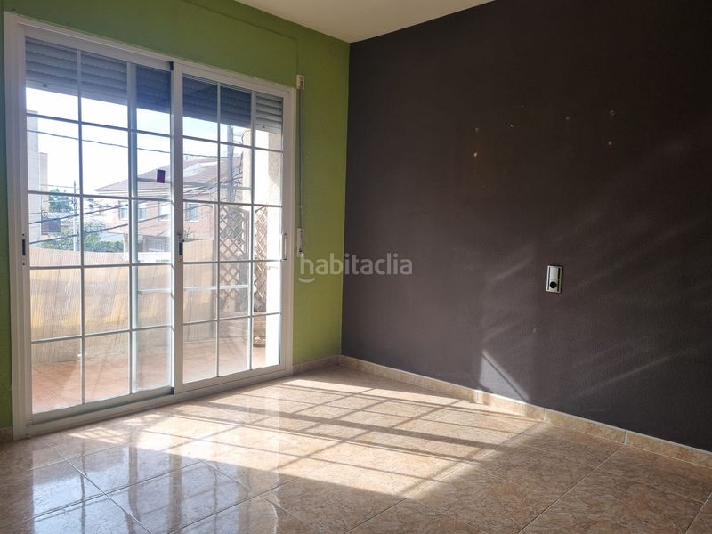Foto c3d8f8c6-7b9e-40d9-a8cb-2f98b431ec21. Xalet a Deltebre