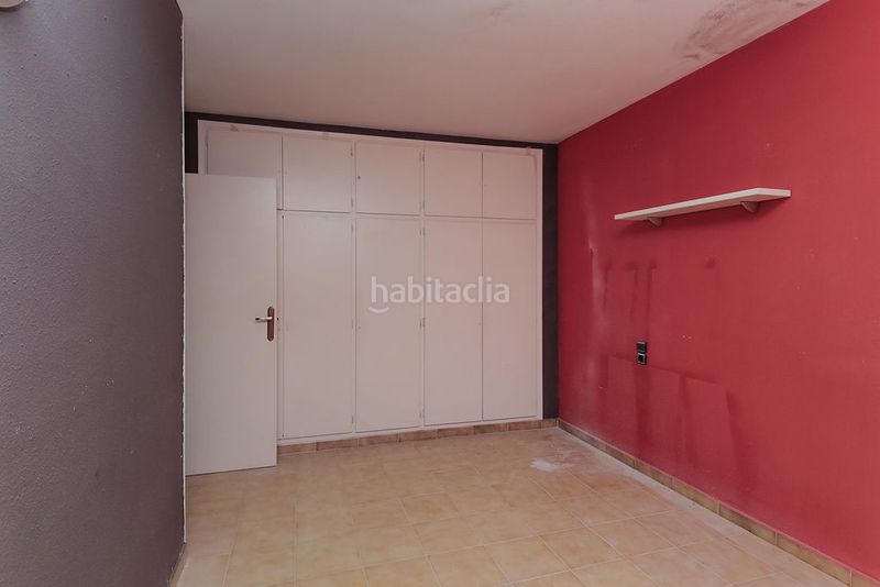 Foto cb7dfa32-b312-4722-bdee-9df499a66943. Xalet a Deltebre