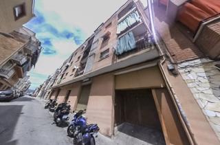Appartement  C/ carles i. Solvia inmobiliaria  piso badalona