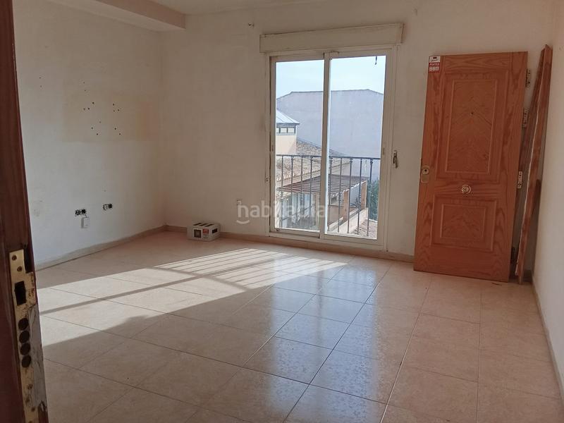 Foto 33c08827-e55f-4f48-ab82-64a221692aea. Piso solvia inmobiliaria piso gabias las en Las Flores - Huerta Gabias (Las)