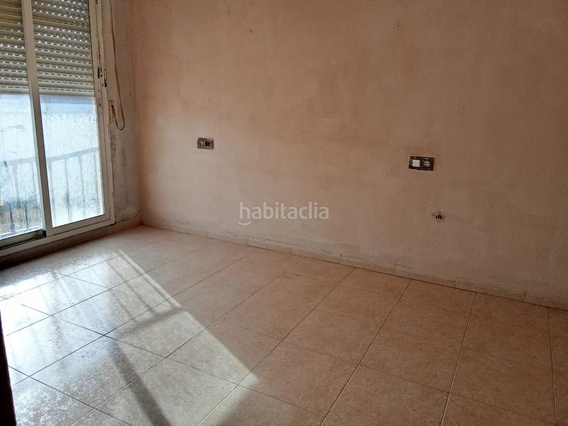 Foto dacf8e2f-b8fb-4f88-a65c-b2e4a991f0ca. Piso solvia inmobiliaria piso gabias las en Las Flores - Huerta Gabias (Las)