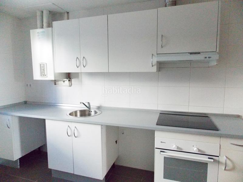 Foto 236f14e3-b992-4a15-86ca-8a8673f1f9f8. Pis a El Campillo - Norte Logroño