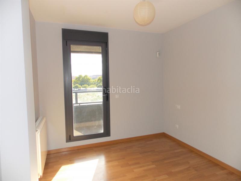 Foto 4221d3f8-8ded-425f-bb54-c58cccd2db1a. Pis a El Campillo - Norte Logroño