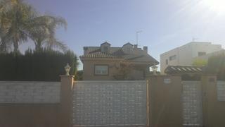 Chalet  Av de les germenies. Solvia inmobiliaria  chalet independiente eliana l