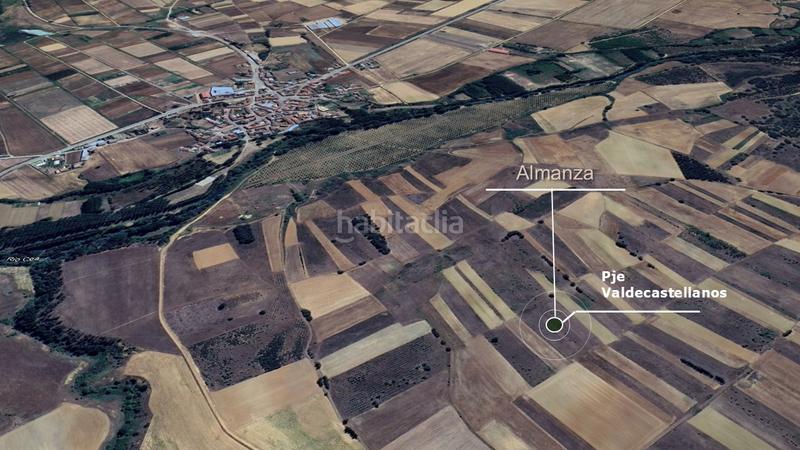 Foto a6c6f4ed-5f25-4539-97f6-21471e711f07. Finca rústica a Sahagún