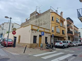 Pis  C/ muntaner. Solvia inmobiliaria  piso palamós