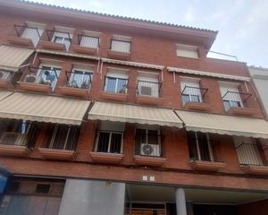 Pis  C/ torre figueres. Solvia inmobiliaria  piso sant boi de llobregat