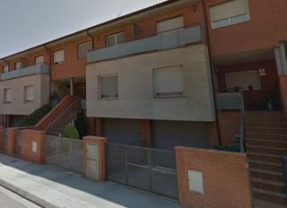 Chalet  C/ tossal blanch. Solvia inmobiliaria  casa mollerussa