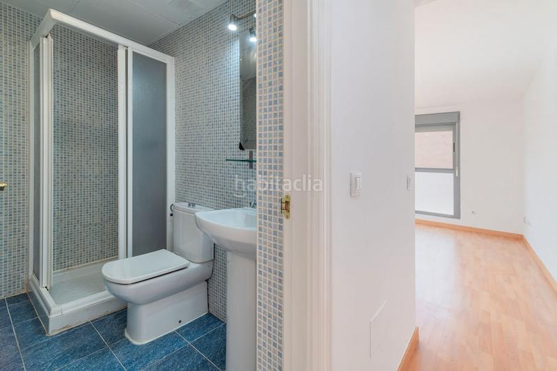 Foto 3466ceca-58dc-4ca0-9ac5-223b83605eaa. Monolocale con parcheggio in Numancia Madrid