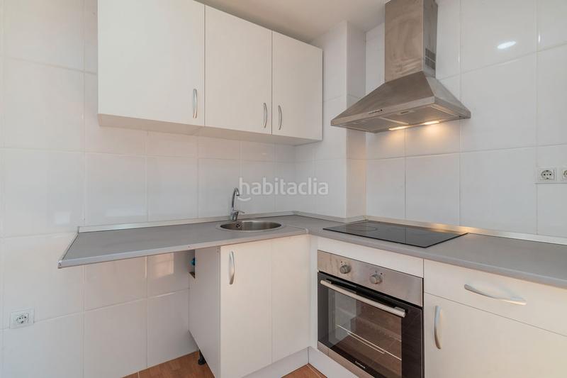 Foto 517f3db0-42b7-448a-bb3e-4d337e2d4a76. Monolocale con parcheggio in Numancia Madrid