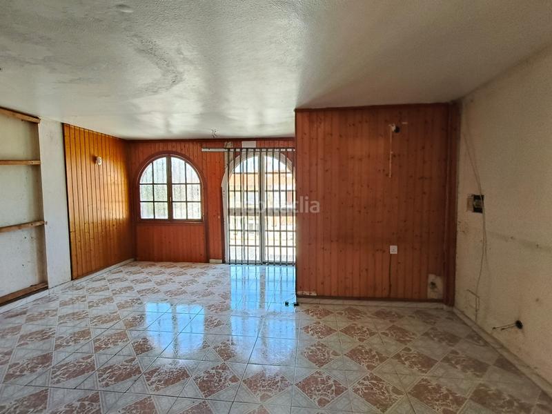 Foto a7896323-42de-48fe-b060-69cfbcbbe024. Casa pareada solvia inmobiliaria chalet adosado en Algeciras
