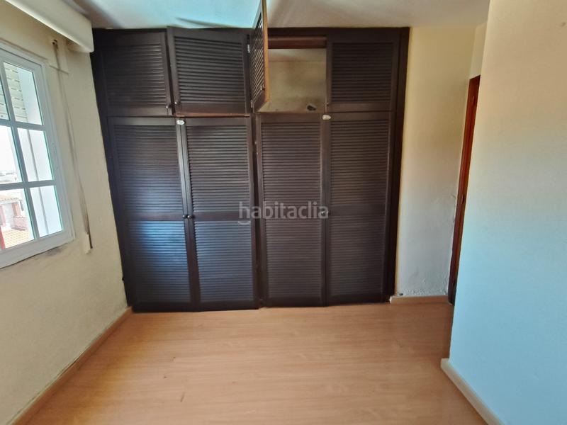 Foto b23b919a-6561-4cc0-addf-ee8f8b0d4621. Casa pareada solvia inmobiliaria chalet adosado en Algeciras