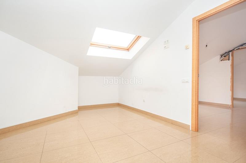 Foto 2df36e00-aec1-478d-83c9-55cbf77b93f9. Dúplex solvia inmobiliaria dúplex en Font dels Capellans - Sagrada Familia Manresa