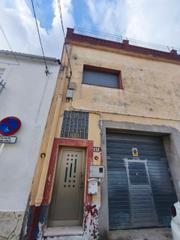 Piso  C/ sardinyola. Solvia inmobiliaria  piso santa margarida i els monjos