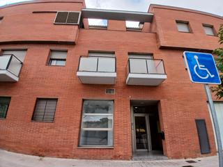 Zweistöckige Wohnung  C/ sis  de decembre. Solvia inmobiliaria  dúplex montornès del vallès