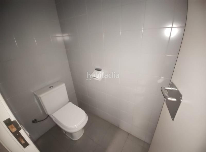 Foto 108ff3c6-01ec-49ce-861e-18af3b68e06c. Rent business premise in Centre-Eixample-Can Llobet Barberà del Vallès