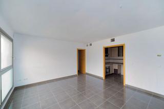 Flat  C/ vicente alexandre. Solvia inmobiliaria  piso alicantealacant