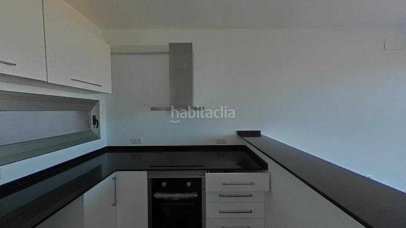 Foto 4acc22c2-4eee-4951-8e5e-a874994e3409. Doppelhaus mit parking in Oltamar - Cucarres Calp