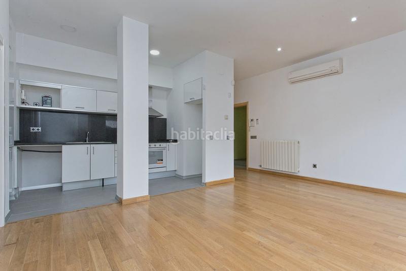 Foto 24f4893c-dba2-4ba9-b746-d293fc422b90. Pis amb calefacció piscina a Ponent - Set Camins Igualada