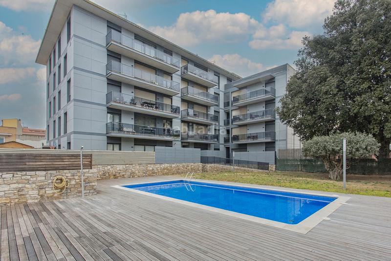 Foto 784569bb-55c0-4616-8fdf-ace161cdd50c. Pis amb calefacció piscina a Ponent - Set Camins Igualada