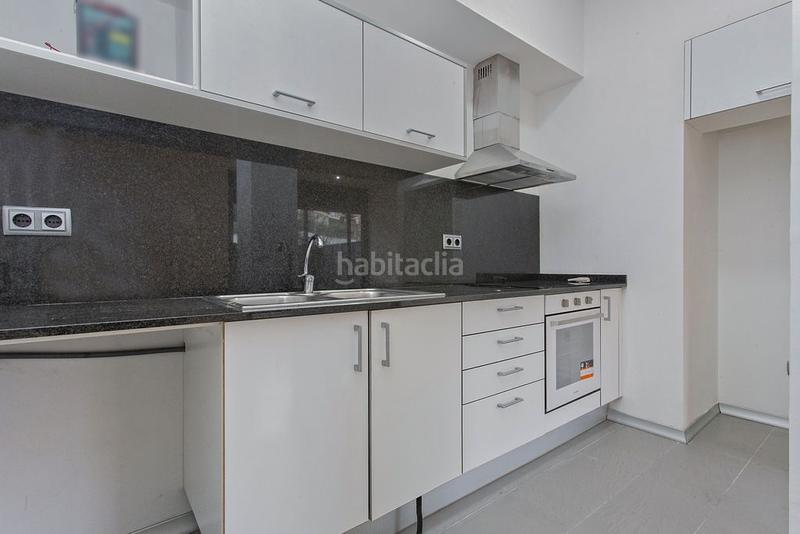 Foto f07654bd-7ac3-45fa-8635-df142e341f4e. Pis amb calefacció piscina a Ponent - Set Camins Igualada