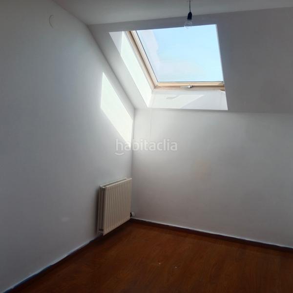 Foto 810a39eb-d4a1-4e23-b173-7a1b5e9f8c11. Duplex in Suances