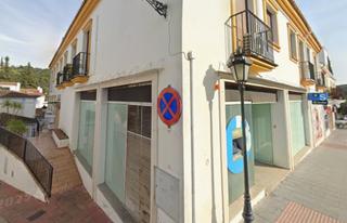 Local Comercial  Av. andalucía. Solvia inmobiliaria  locales benahavís