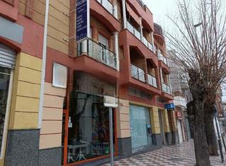 Local Comercial  Ps de colón. Solvia inmobiliaria  locales albolote