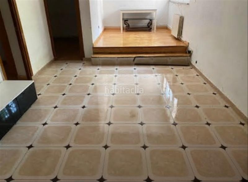 Foto 5881cdff-9250-4f54-bbc8-1ee73befa75a. Appartement dans Almendrales Madrid