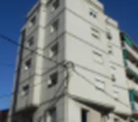 Etagenwohnung  Ps salzereda. Solvia inmobiliaria  piso santa coloma de gramenet