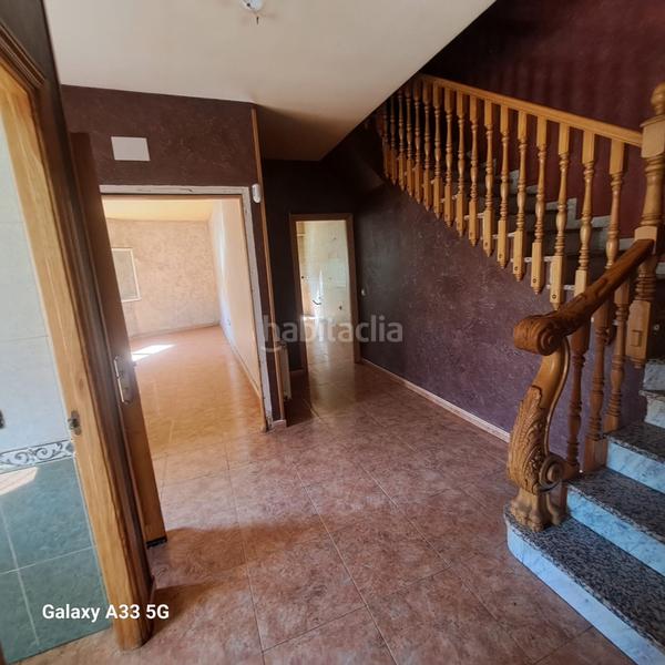 Foto b434939e-67a3-4c6d-bca1-abac694f6bac. Chalet in Solana (La)