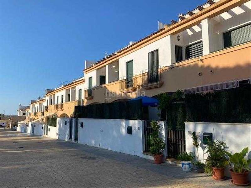 Foto adb8725e-5b94-43ae-b6f9-79599d2a26e0. Appartement dans Isla Cristina