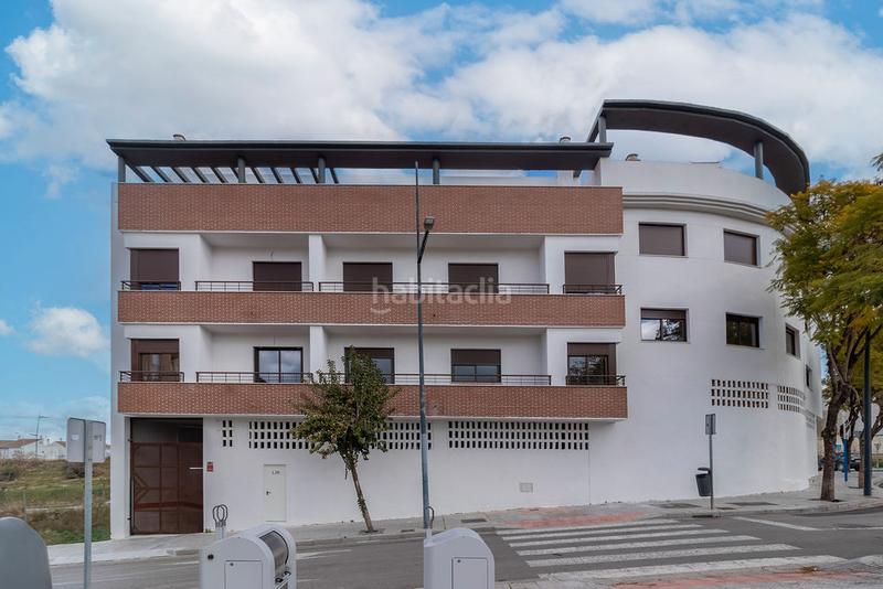 Foto e6b37b15-003b-4c40-bed9-12d2d8fc9841. Local comercial solvia inmobiliaria locales en El Valle Lucena