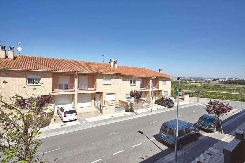 Foto 7cb18453-0392-44da-a35a-56504f2b7a3e. Alquiler casa pareada solvia inmobiliaria chalet adosado en Murchante