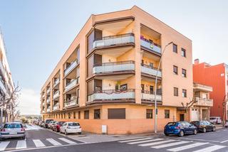 Apartamento  Av onze de setembre. Solvia inmobiliaria  apartamento alcarràs