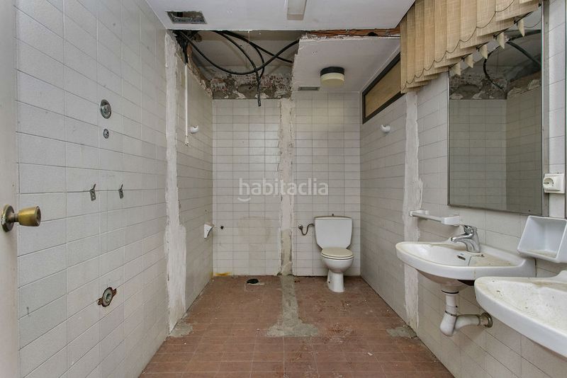 Foto a6fbd7fd-f408-4152-b524-fb616eb66e48. Local comercial a Torrent Ballester Viladecans