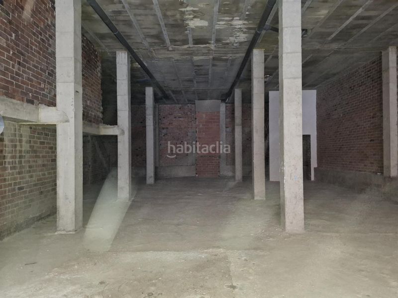 Foto 8dde6a96-6677-4fc8-bda2-0bf4f76f3340. Local comercial a Centre Reus