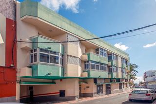 Pis  C/ picachos. Solvia inmobiliaria  piso telde